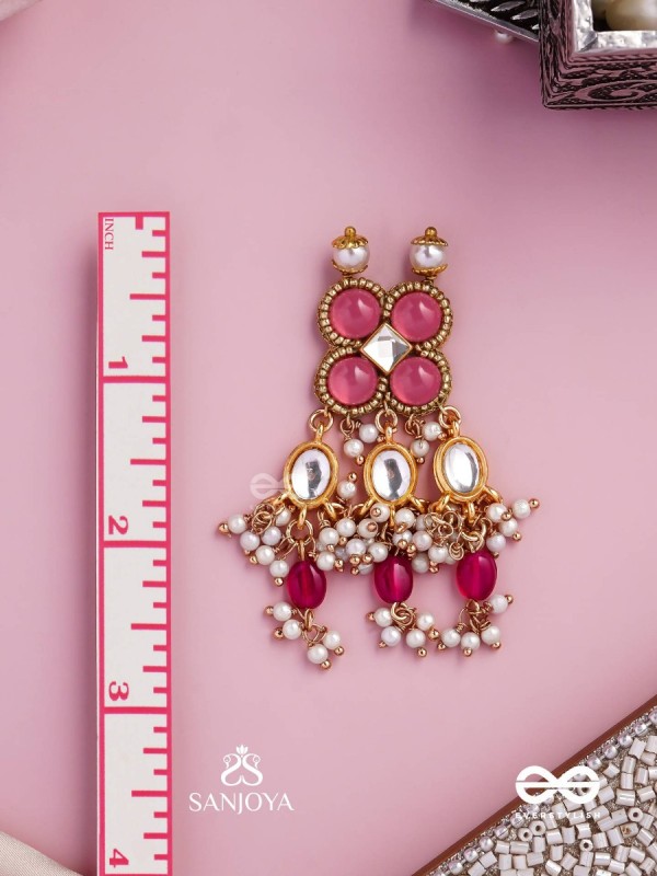 GULABI DHARA – SUHANA KHAN INSPIRED EARRINGS FEATURING KUNDAN, RED GEMSTONES AND PEARLS
