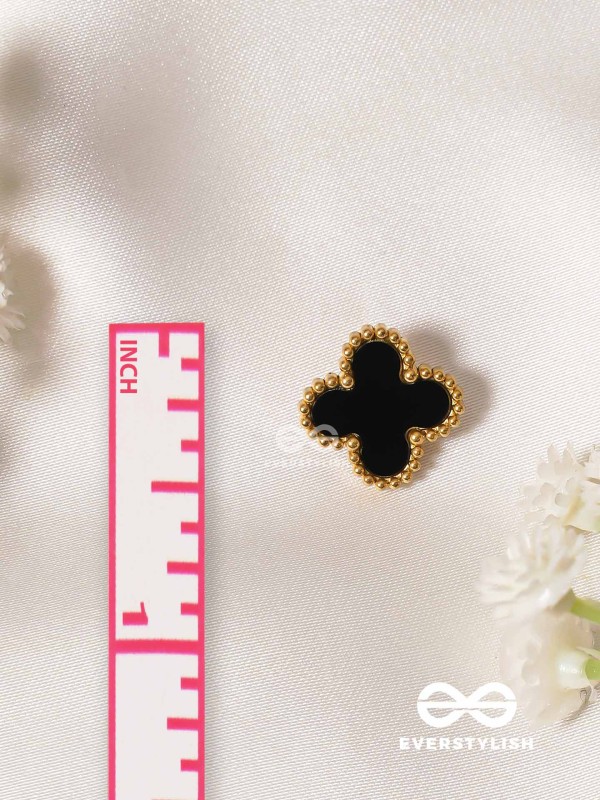 DARK DYNASTY - BLACK CLOVER STAINLESS STEEL 18K GOLD PLATED ANTI TARNISH EARRINGS