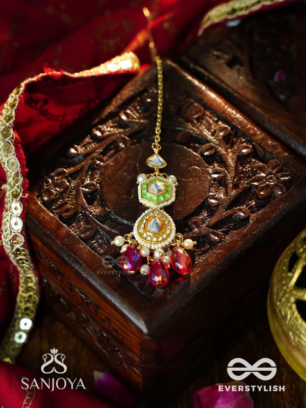 RUPANJALI - TRIBUTE TO BEAUTY - PEARLS, BEADS AND KUNDAN HAND EMBROIDERED MAANG TIKA