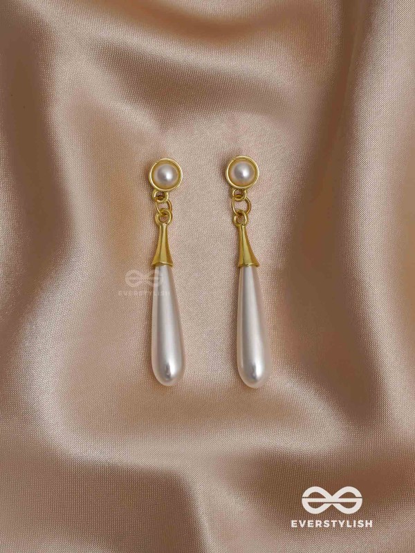 CHIC GLAM - MIX OF SILVER AND GOLDEN EARRINGS