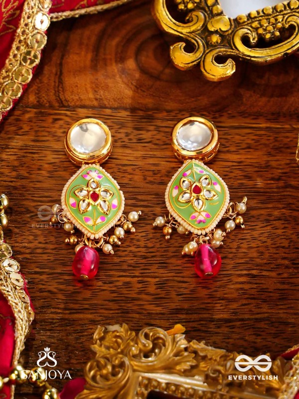 TARUNYA - YOUTHFUL CHARM - ELEGANT KUNDAN EARRINGS WITH ENAMEL ACCENTS AND COLORFUL BEADS