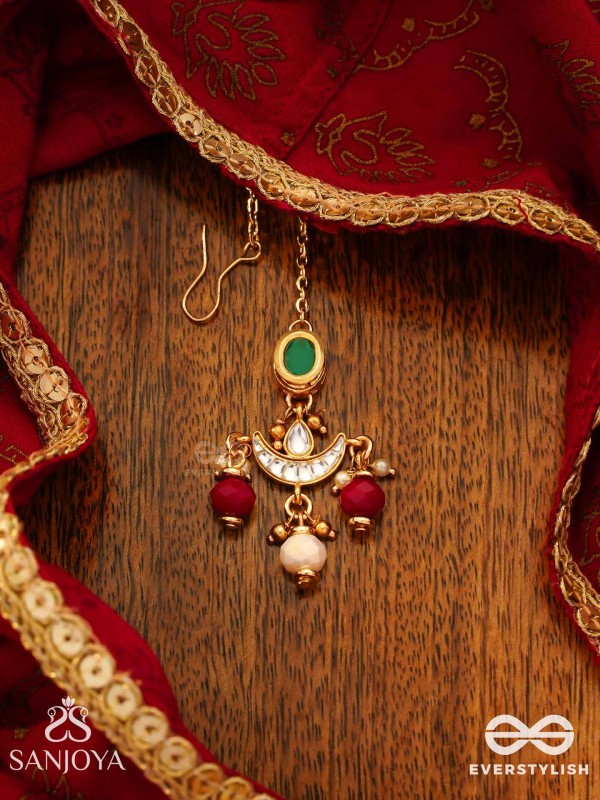 ANUPRITA - DIVINELY ADORNED - TRADITIONAL KUNDAN MAANGTIKA WITH PEARL AND BEADS