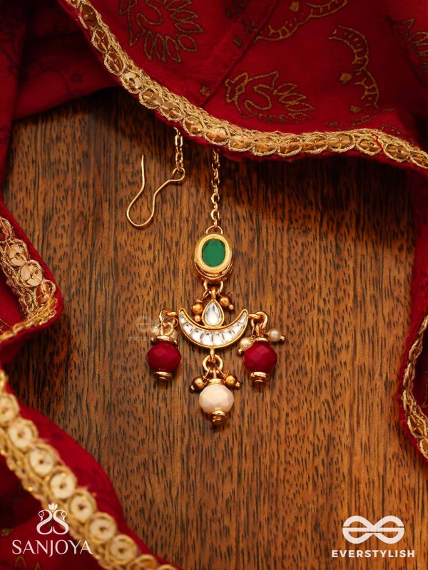 ANUPRITA - DIVINELY ADORNED - TRADITIONAL KUNDAN MAANGTIKA WITH PEARL AND BEADS