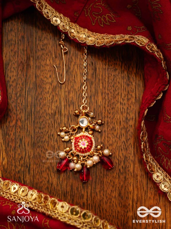 TRADITIONAL RED ENAMELLED POLKI MAANGTIKA WITH LUSTROUS BEADS AND PEARLS