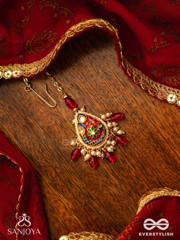 SUVARNAPUSHPA - GOLDEN BLOSSOM - LUXURIOUS HERITAGE KUNDAN MAANGTIKA WITH RED AND BLUE ENAMEL WORK, PEARLS AND BEADS