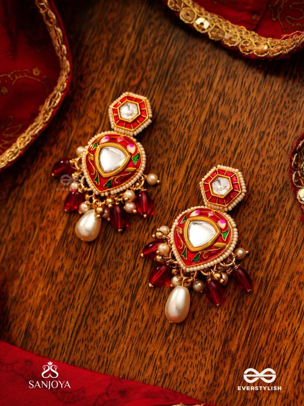JWLALA - FLAME-LIKE BEAUTY - MAJESTIC HANDCRAFTED KUNDAN EARRINGS WITH ORNATE RED AND GOLDEN DETAILS