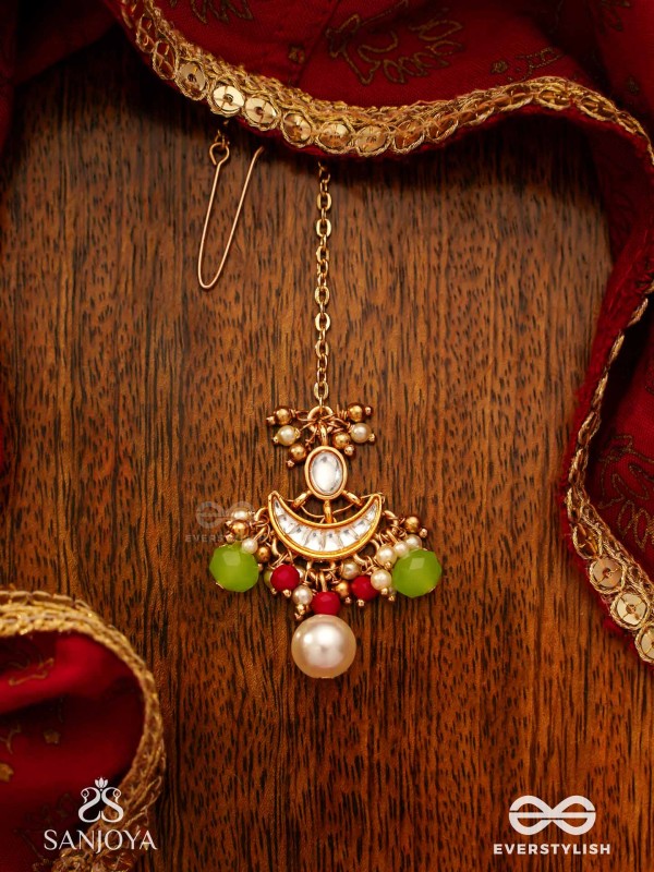 SUVARNACHANDRA - GOLDEN MOON - ROYAL KUNDAN MAANGTIKA WITH ORNATE CRESCENT DESIGNS AND GEM EMBELLISHMENTS