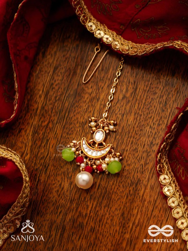 SUVARNACHANDRA - GOLDEN MOON - ROYAL KUNDAN MAANGTIKA WITH ORNATE CRESCENT DESIGNS AND GEM EMBELLISHMENTS