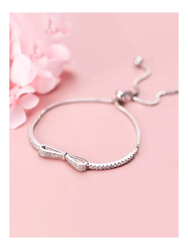 SILVER WHIMSY- Chic Adjustable Bracelet