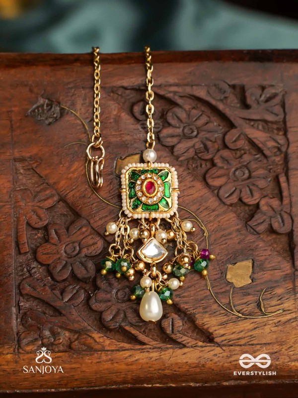 RANIRAGA - QUEEN’S MELODY- EXQUISITE KUNDAN MAANGTIKA WITH FLORAL ENAMEL WORK, BEADS AND PEARLS