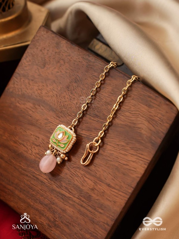 MRIDULPADMA - GENTLE LOTUS- DELICATE KUNDAN MAANGTIKA WITH FLORAL MOTIFS, BEADS AND PEARLS