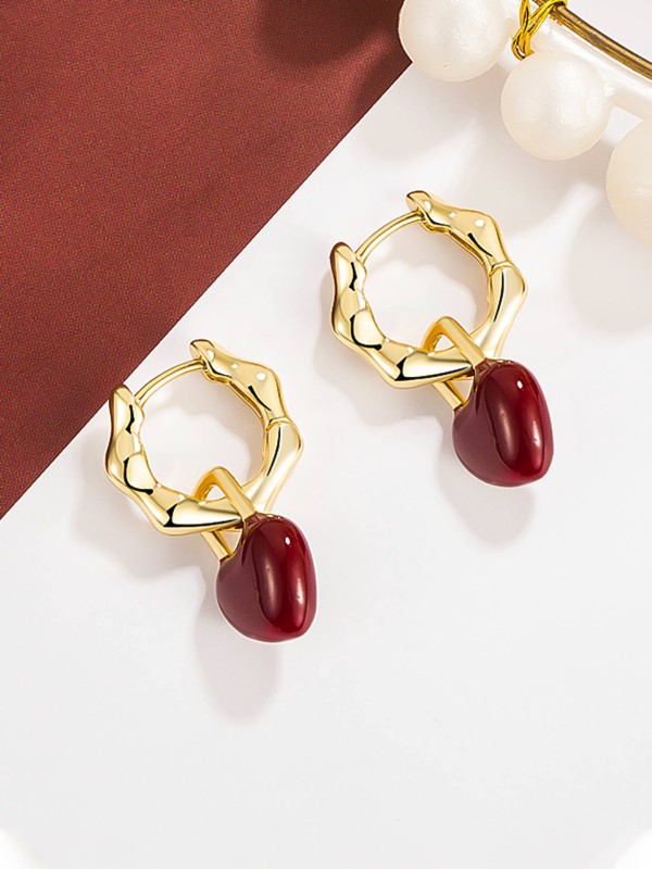HEARTLINK DROPS-  DAINTY GOLD TONE EARRINGS