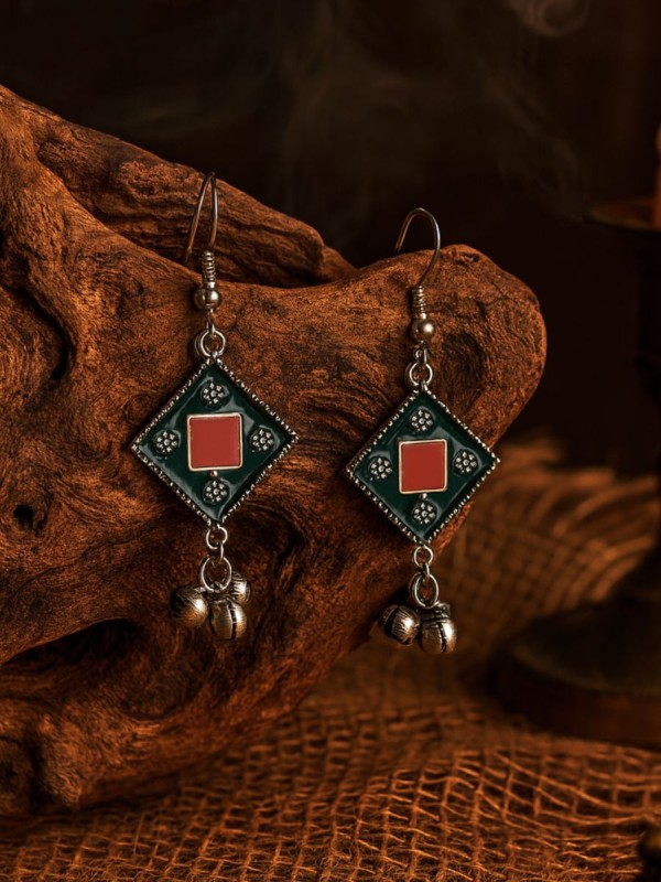 KITE POP - GEOMETRIC OXIDISED EARRING