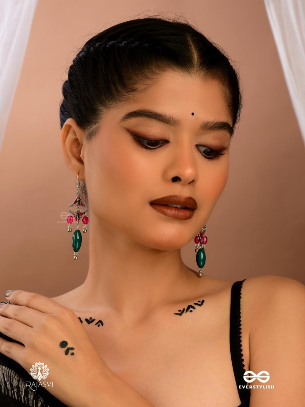 TINKLE TANGO - TRIANGLE MOTIF OXIDISED EARRING