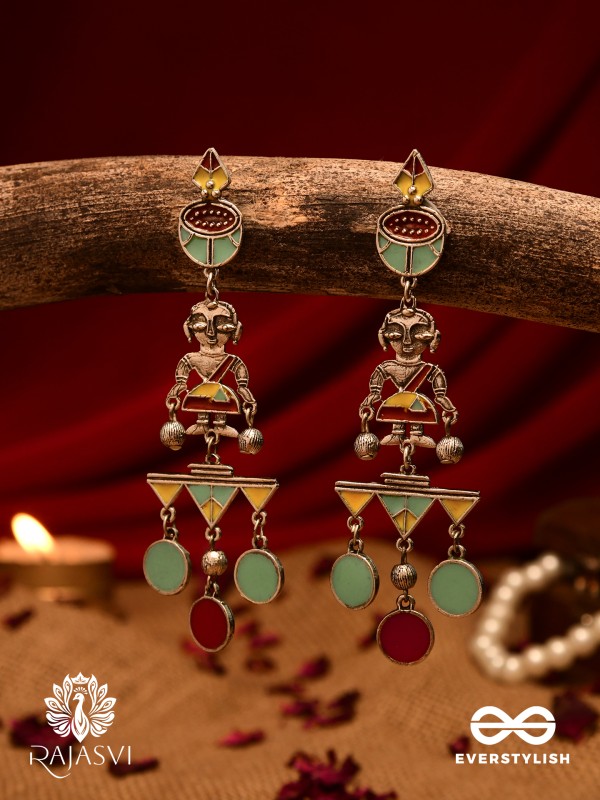 CARNIVAL CHAOS - GEOMETRIC STATEMENT EARRING