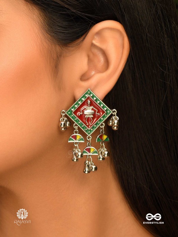 FOLK RAGA - GEOMETRIC ENAMELLED EARRING