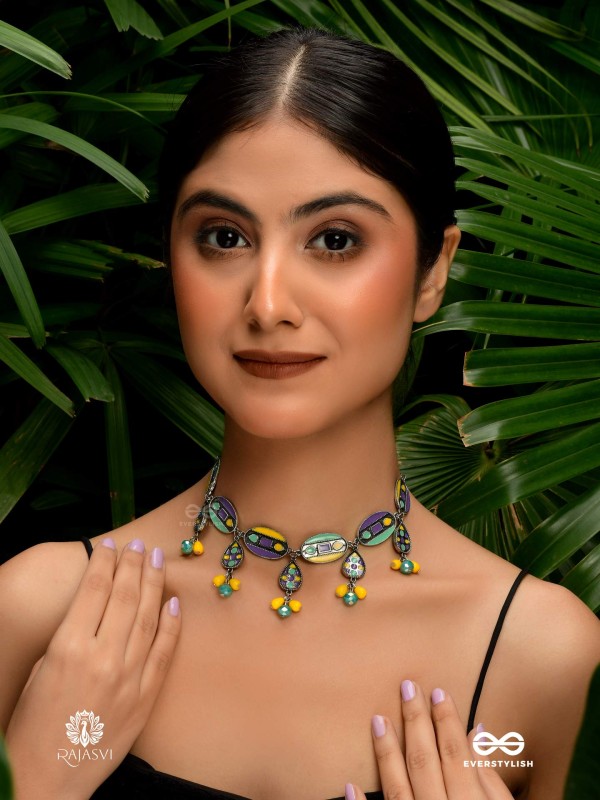 RANG PANCHAMI- BRIGHT ENAMELLED OXIDISED CHOKER