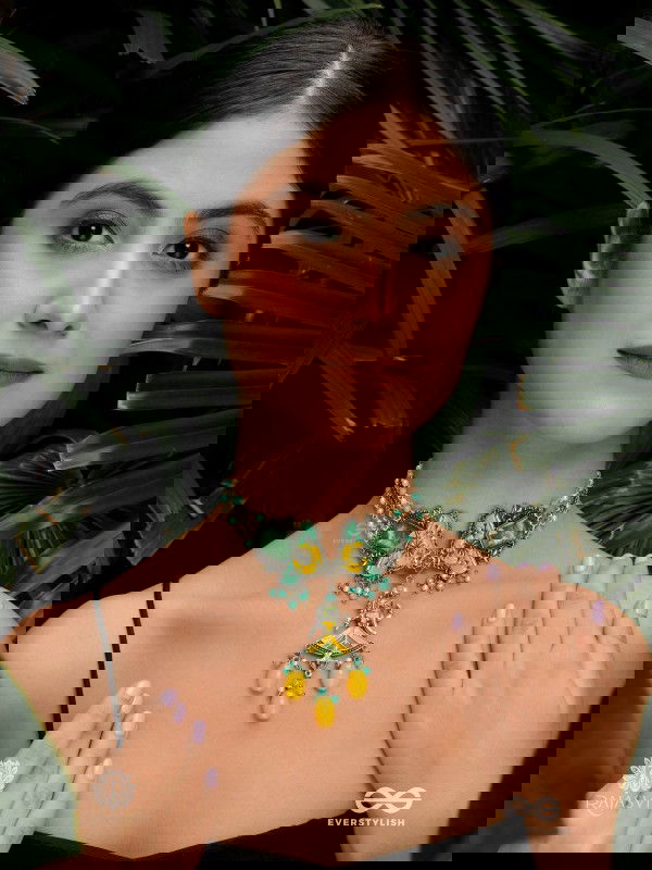 TROPIC TWINES  –  GREEN GEM MULTILAYERED NECKLACE