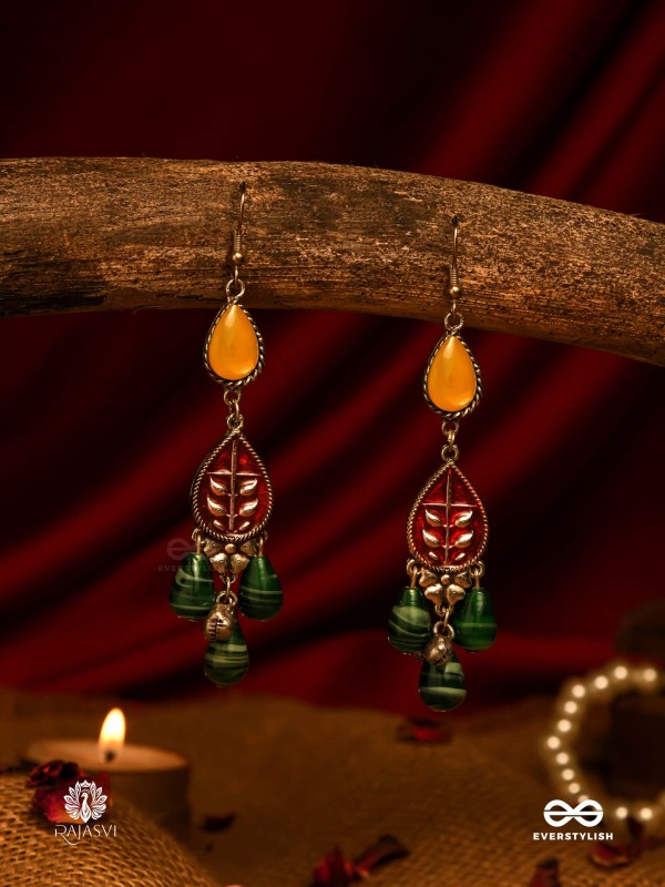 BOHO GREENERY – ENAMELLED EARRINGS WITH NATURE-INSPIRED CHARM