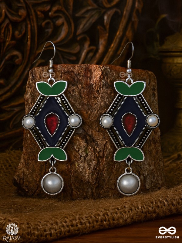 NATURE'S CHIME – ENAMELLED OXIDISED EARRING WITH PEARL DROP