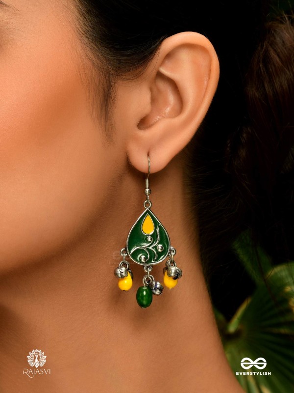 FOREST CHARM – ENAMELLED OXIDISED EARRING