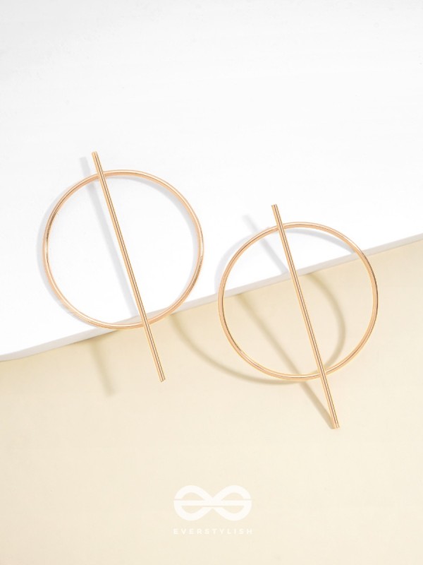 An Elegant Delight Golden Geometric Earrings