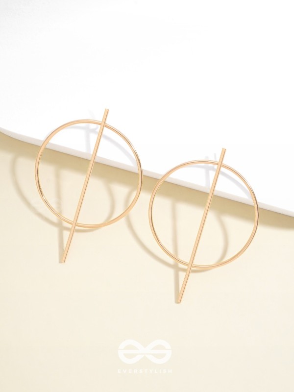 An Elegant Delight Golden Geometric Earrings