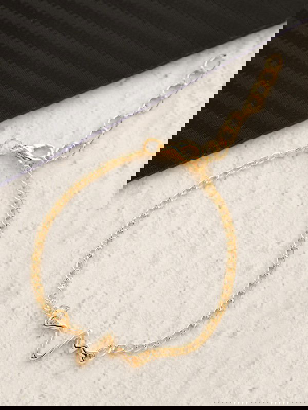 The Elegant Casual Heartbeat Bracelet- Golden