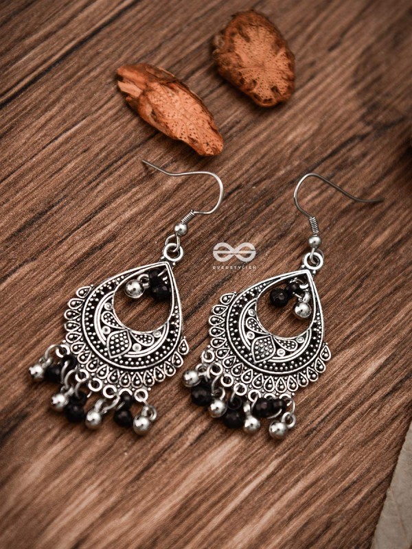 The Dangling Droplets (Silver-Black) - Oxidised Boho Earrings