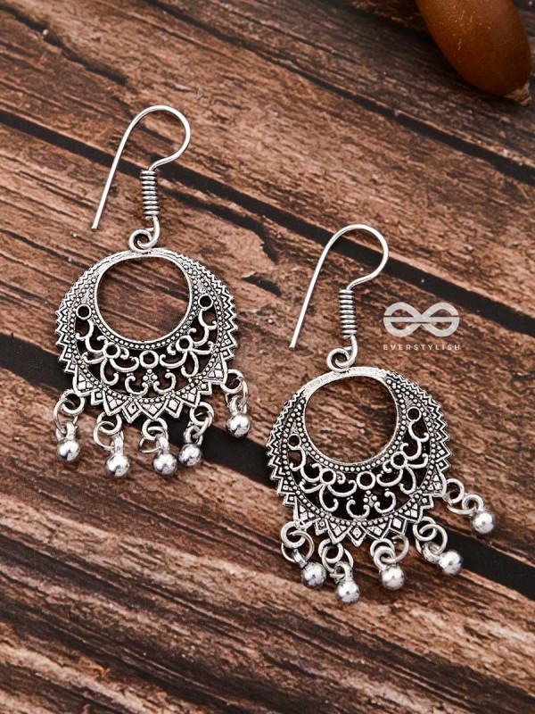 The Oxidised Dangler Collection - The Pointed Curves