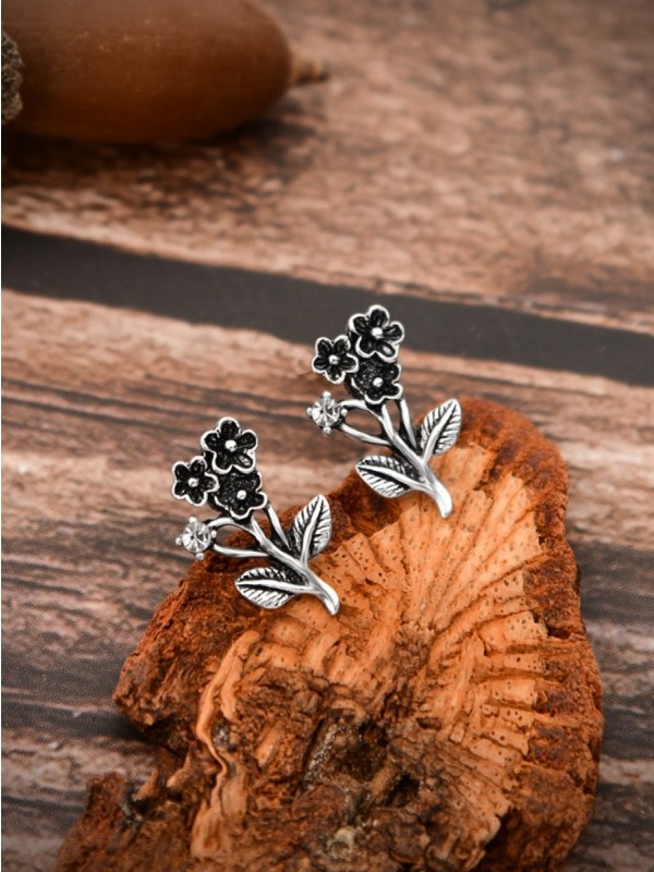 The Artistic Flower - Tiny Trinket Earrings - Silver