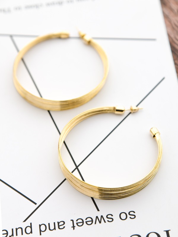 The Layered Oversized Hoops - Golden