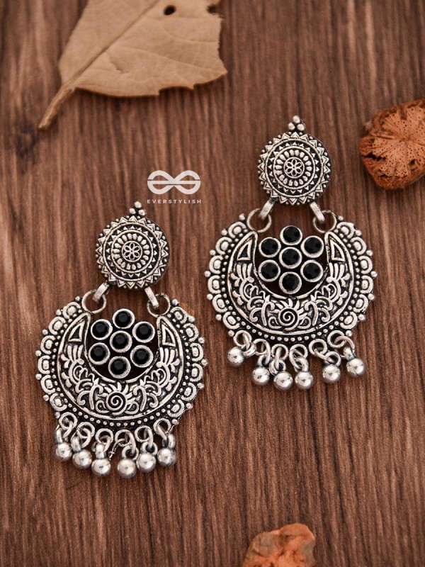 The Peppy Touch - Oxidised Boho Earrings (Black)