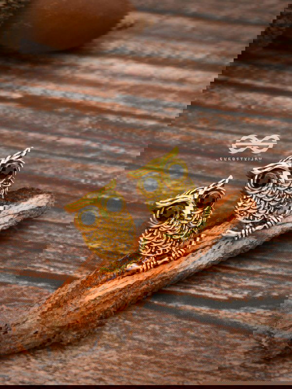 The Little Cute Owls - Tiny Trinket Earrings