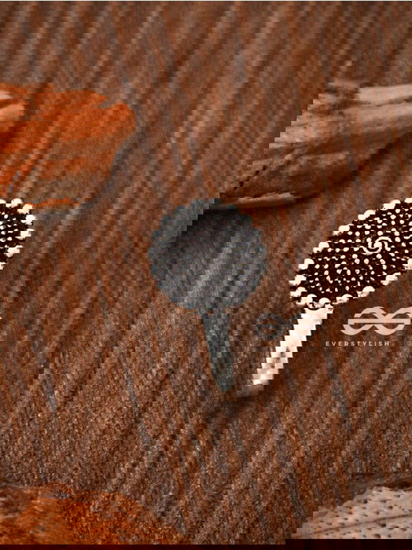 The Little dots Non-piercing Boho Nosepin