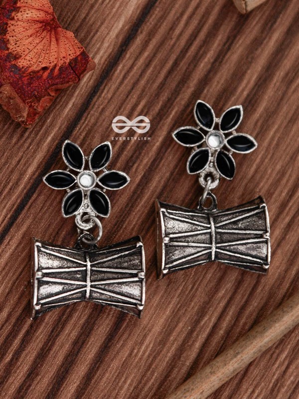 The Little Starry Damroo (Black) - The Embellished Oxidised Collection