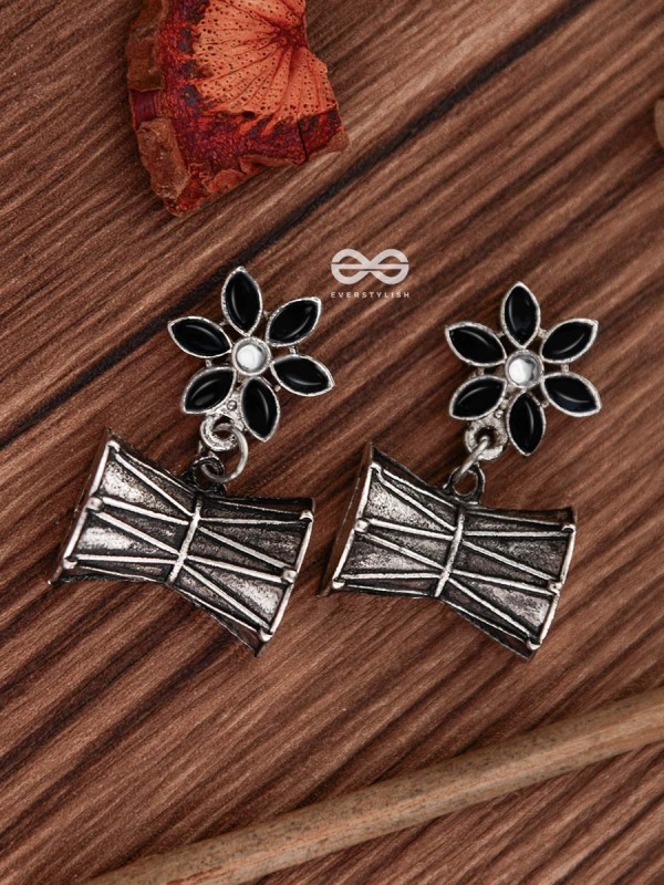 The Little Starry Damroo (Black) - The Embellished Oxidised Collection