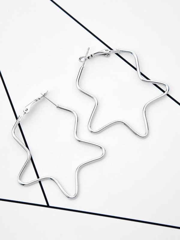 The Everyday Chic - Oversized Star Hoops - Silver