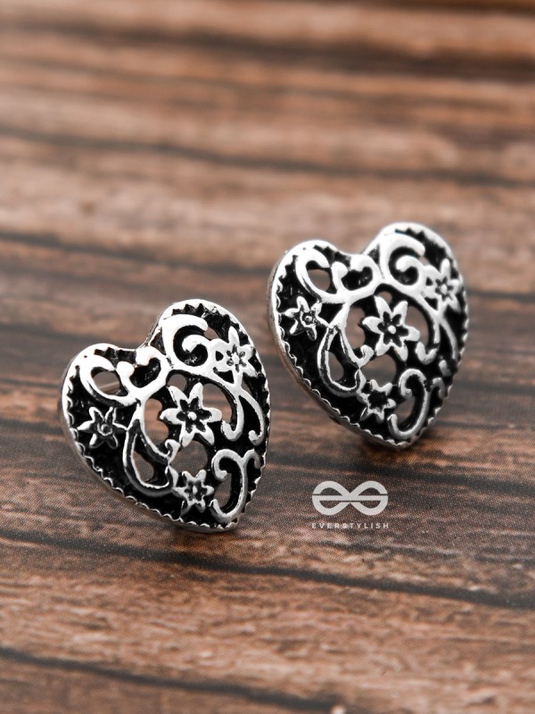 The Intricate Heart Studs - Tiny Trinket Earrings