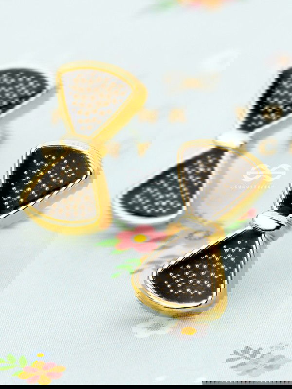 The Little Enamel Bowknot Studs - Black - Tiny Trinket Earrings