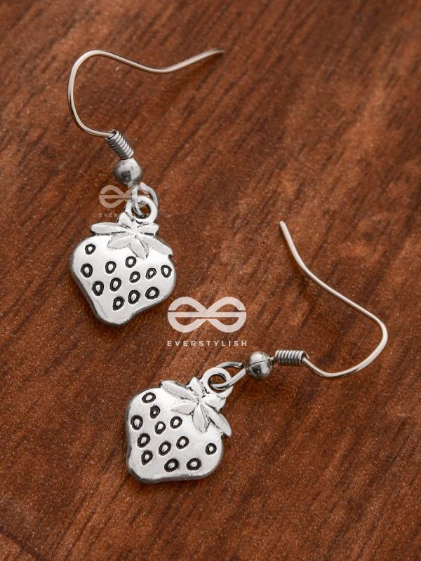 The Little Enticing Strawberries - Tiny Trinket Earrings