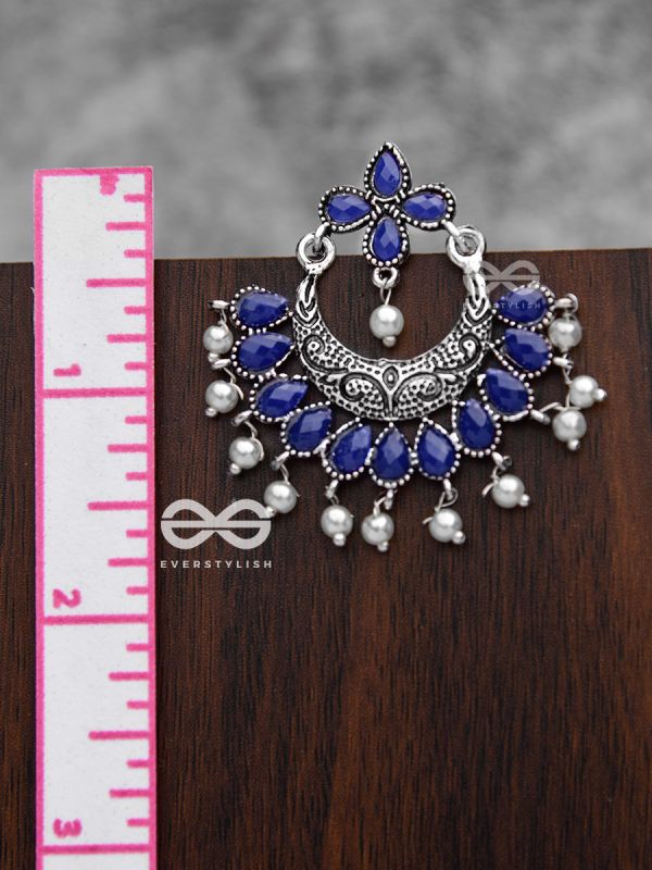 The Elegance of Royalty (Sapphire Blue) - Embellished Oxidised Earrings