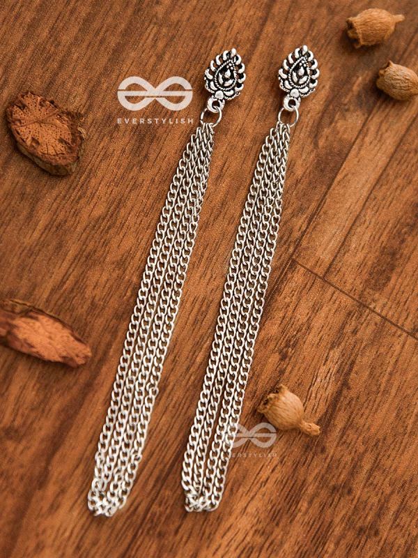 The Intricate Leaf - Chain-Tasseled Boho Earrings