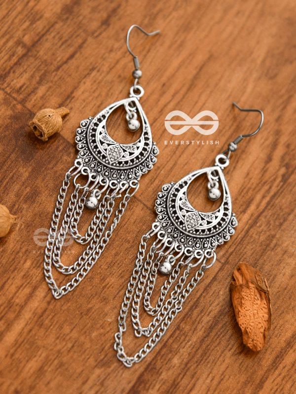 The Vintage Chained Motifs - Oxidised Boho Earrings