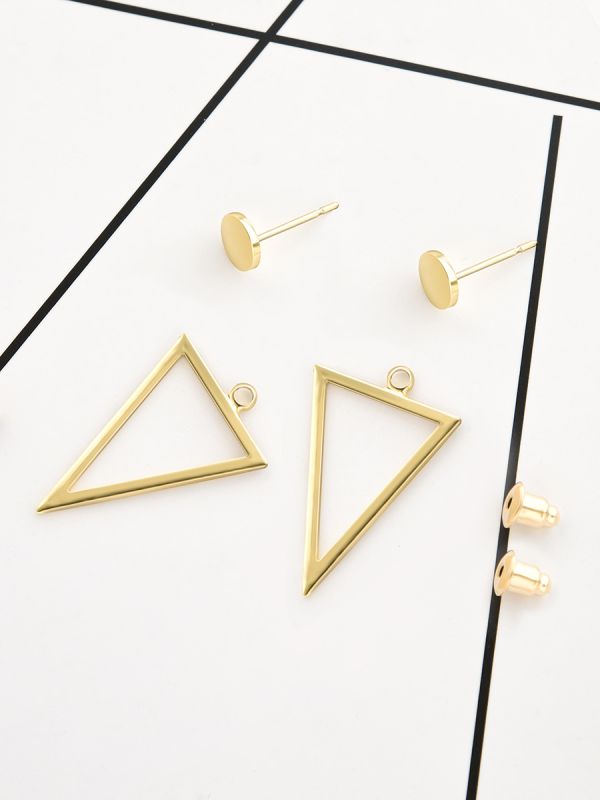 The Elegant Golden Triangle Ear Jackets 