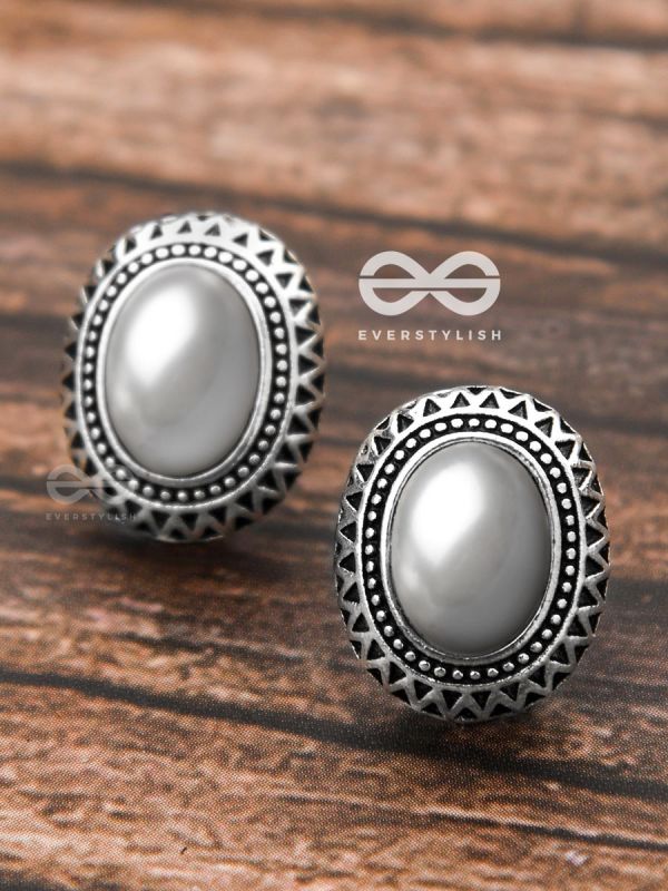 The Little Pearly Aztec Studs - Tiny Trinket Earrings
