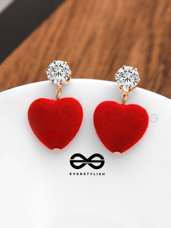 A Valentine's Tale - Beautiful Heart Earrings