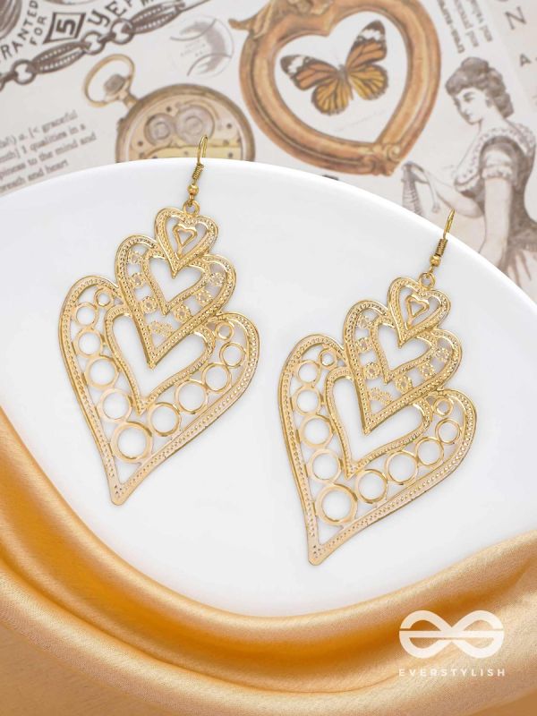 The Multilayered Intricate Hearts - The Golden Charm Collection