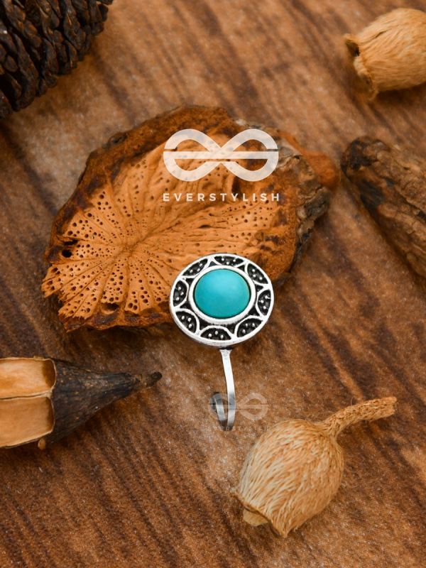 The Elegant Aztecs - Turquoise Boho Nosering