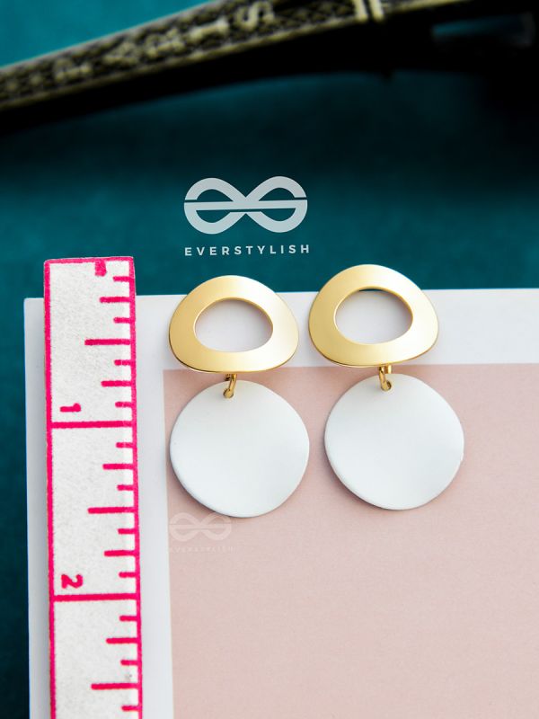 The Geometric Glam Earrings - Golden White